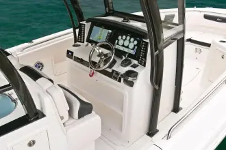 Thumbnail von Robalo R302