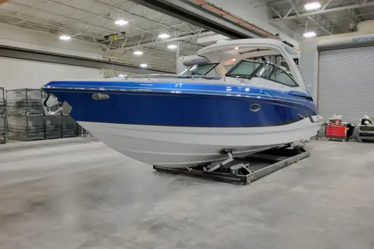 Formula 330 Bowrider