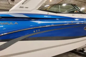 Thumbnail von Formula 330 Bowrider