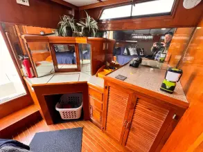 Thumbnail von Overseas PT52 COCKPIT MOTORYACHT Wine Knot