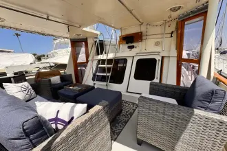 Thumbnail von Overseas PT52 COCKPIT MOTORYACHT Wine Knot