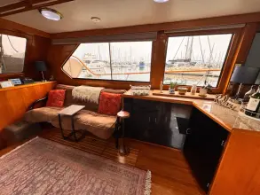 Thumbnail von Overseas PT52 COCKPIT MOTORYACHT Wine Knot