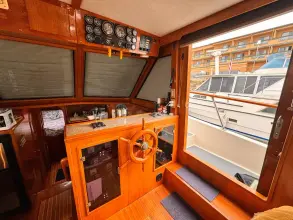 Thumbnail von Overseas PT52 COCKPIT MOTORYACHT Wine Knot