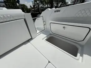 Thumbnail von Intrepid 35 Panacea