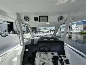 Thumbnail von Intrepid 35 Panacea