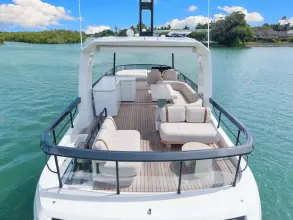 Thumbnail von Azimut 62