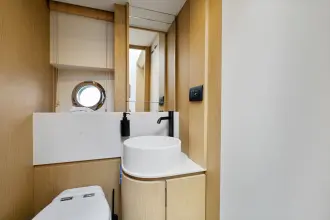 Thumbnail von Azimut 62