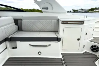 Thumbnail von Sea Ray SDX 290 Outboard