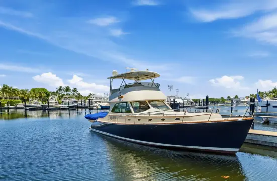 Hinckley Talaria 55 MY