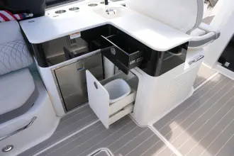 Thumbnail von Sea Ray 370 Sundancer