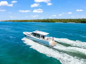 Thumbnail von MJM Yachts 42