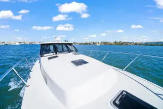 Thumbnail von MJM Yachts 42