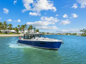 MJM Yachts 4