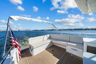 Thumbnail von MJM Yachts 4