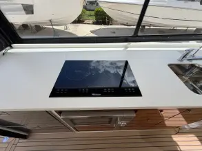 Thumbnail von MJM Yachts 4