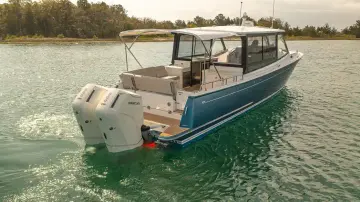 Thumbnail von MJM Yachts 4