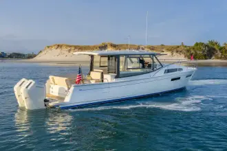 Thumbnail von MJM Yachts 42