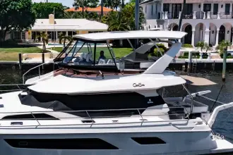 Thumbnail von Aquila 44 Yacht