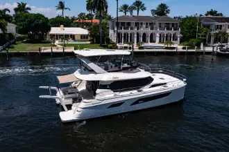 Thumbnail von Aquila 44 Yacht