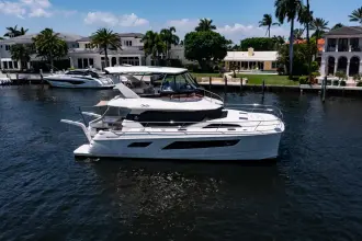Thumbnail von Aquila 44 Yacht