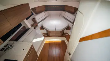 Thumbnail von Boston Whaler 365 Conquest