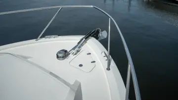 Thumbnail von Boston Whaler 365 Conquest