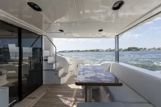 Thumbnail von Azimut 60 Fly