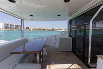Thumbnail von Azimut 60 Fly