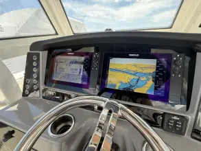 Thumbnail von Robalo R272 CC