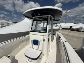 Thumbnail von Robalo R272 CC