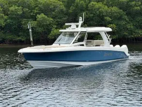 Thumbnail von Boston Whaler 350 Realm