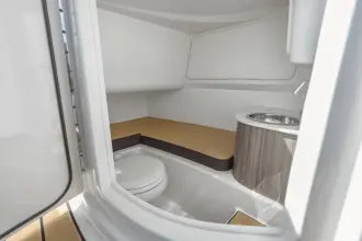 Thumbnail von Sea Ray SDX 270 Outboard
