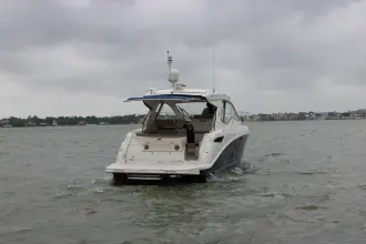 Thumbnail von Sea Ray SLX 350