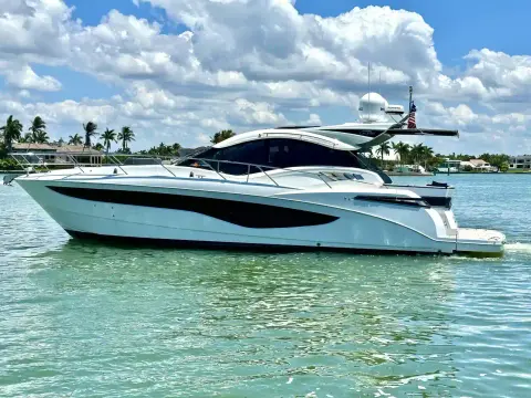 Galeon 485 HTS