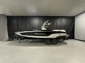 MasterCraft XT24