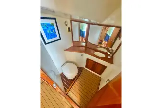 Thumbnail von Miller Marine 36 Express