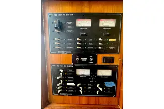 Thumbnail von Miller Marine 36 Express