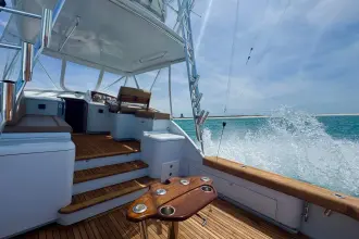 Thumbnail von Miller Marine 36 Express