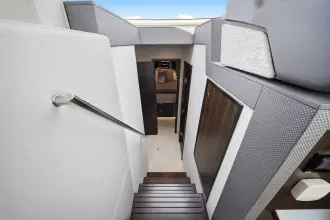Thumbnail von Cruisers Yachts 46 Cantius