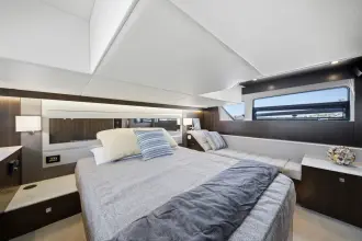 Thumbnail von Cruisers Yachts 46 Cantius