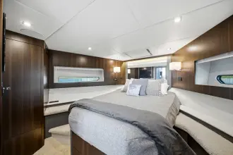 Thumbnail von Cruisers Yachts 46 Cantius