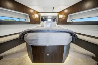 Thumbnail von Cruisers Yachts 46 Cantius
