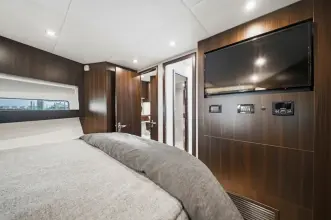 Thumbnail von Cruisers Yachts 46 Cantius