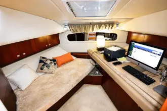 Thumbnail von Sea Ray 390 Motor Yacht