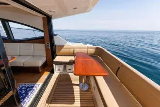 Thumbnail von Sea Ray 400 Sundancer Sea Ray Sundancer 400 2016