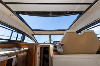 Thumbnail von Sea Ray 400 Sundancer Sea Ray Sundancer 400 2016