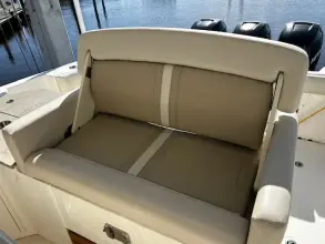 Thumbnail von Boston Whaler 350 Realm