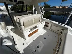 Thumbnail von Boston Whaler 350 Realm