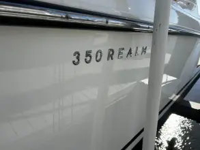 Thumbnail von Boston Whaler 350 Realm