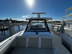Thumbnail von Boston Whaler 350 Realm